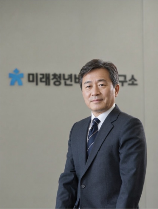 미래청년비전연구소 원장 유덕현